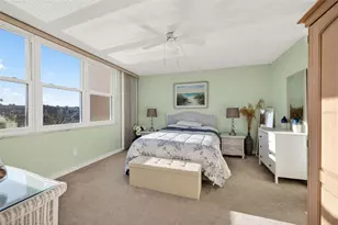 7625 Sun Island Dr S, South Pasadena, FL 33707 - Photo 15