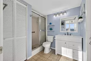 7625 Sun Island Dr S, South Pasadena, FL 33707 - Photo 17