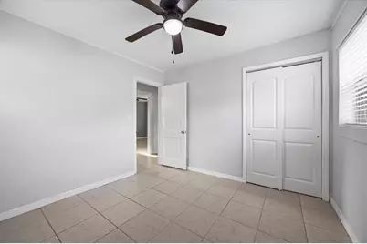 13 Euclid Dr, Plant City, FL 33563 - Photo 11