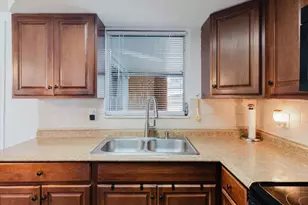 9803 Richwood Ln, Port Richey, FL 34668 - Photo 17