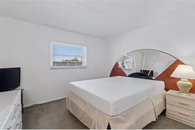 12300 Park Boulevard #221, Seminole, FL 33772 - Photo 37