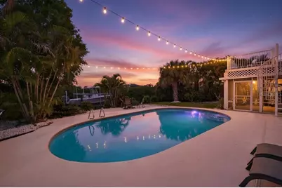 4626 Bay Crest Drive, Tampa, FL 33615 - Photo 57