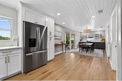 4626 Bay Crest Drive, Tampa, FL 33615 - Photo 13