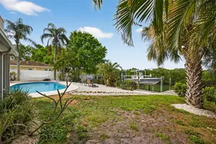 4626 Bay Crest Dr, Tampa, FL 33615 - Photo 47