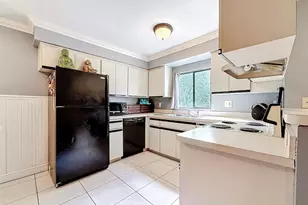 3583 Whispering Oaks Ln, Palm Harbor, FL 34684 - Photo 11