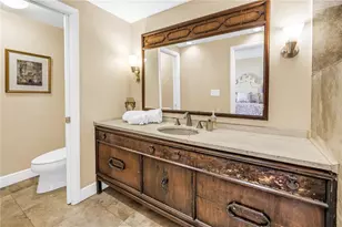 1 Beach Dr SE, Saint Petersburg, FL 33701 - Photo 19