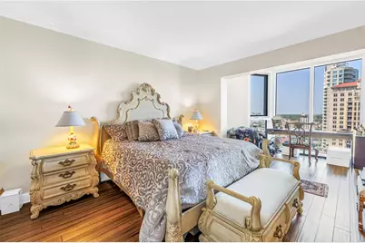 1 Beach Drive SE #1702, Saint Petersburg, FL 33701 - Photo 17