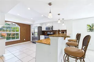 637 Pinellas Bayway S, Tierra Verde, FL 33715 - Photo 9