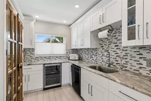 770 Island Way, Clearwater, FL 33767 - Photo 15