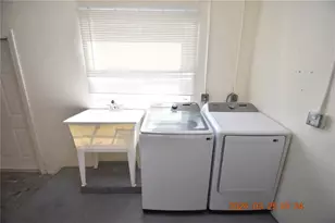 2600 60th Ave S, Saint Petersburg, FL 33712 - Photo 17