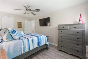 501 E Bay Dr, Largo, FL 33770 - Photo 21