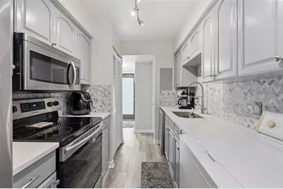 501 E Bay Drive #202, Largo, FL 33770 - Photo 11
