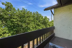 501 E Bay Dr, Largo, FL 33770 - Photo 25