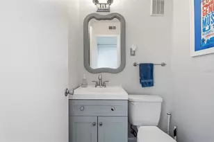 501 E Bay Dr, Largo, FL 33770 - Photo 19