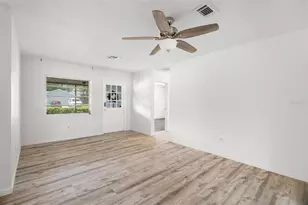 2027 E Valencia Way E, Clearwater, FL 33764 - Photo 13