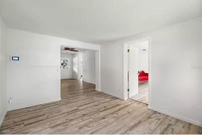 2027 E Valencia Way E, Clearwater, FL 33764 - Photo 17