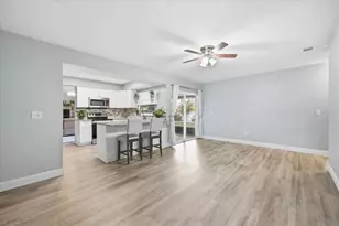 4510 Whitworth Ln, Tampa, FL 33624 - Photo 15