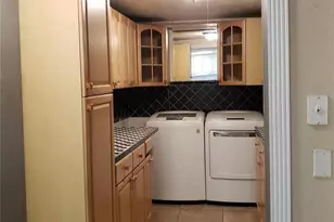 6014 Southern Comfort Blvd, Tampa, FL 33634 - Photo 9