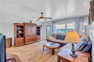 5940 21st St N, Saint Petersburg, FL 33714 - Photo 3