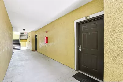 10125 Courtney Palms Boulevard #201, Tampa, FL 33619 - Photo 11