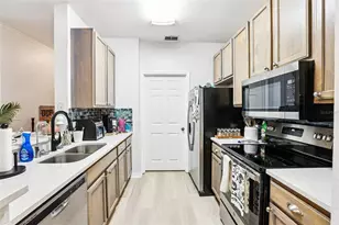 10125 Courtney Palms Blvd, Tampa, FL 33619 - Photo 23