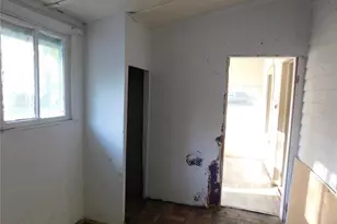 8015 N 11th St, Tampa, FL 33604 - Photo 5