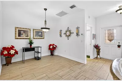 5340 Braddock Drive, Zephyrhills, FL 33541 - Photo 9