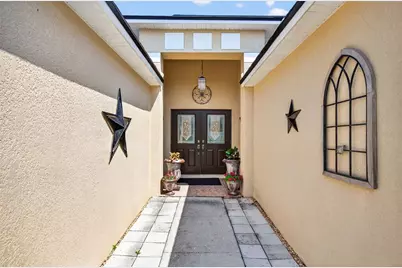 5340 Braddock Drive, Zephyrhills, FL 33541 - Photo 3