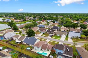 1925 Redbridge Dr, Brandon, FL 33511 - Photo 63