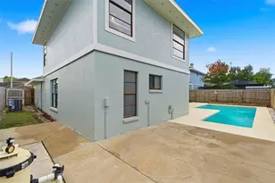1925 Redbridge Dr, Brandon, FL 33511 - Photo 49