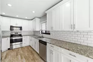 1925 Redbridge Dr, Brandon, FL 33511 - Photo 17