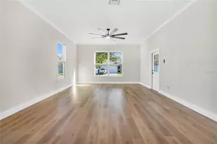 1807 W Cluster Ave, Tampa, FL 33604 - Photo 3