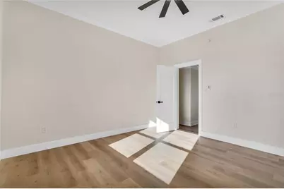 1807 W Cluster Avenue, Tampa, FL 33604 - Photo 15