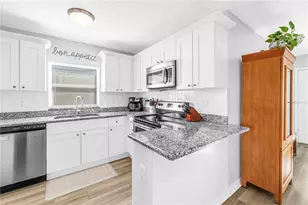 5581 96th Terrace N, Pinellas Park, FL 33782 - Photo 9