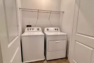 31325 Midnight Sun Wy, Wesley Chapel, FL 33545 - Photo 17