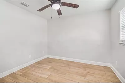 1618 Barry Road, Clearwater, FL 33756 - Photo 31