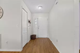 1841 Candlestick Ct, Lutz, FL 33559 - Photo 5