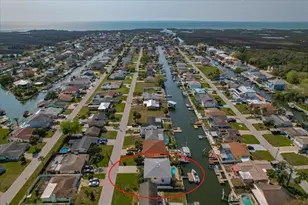 7611 Mako Dr, Hudson, FL 34667 - Photo 7
