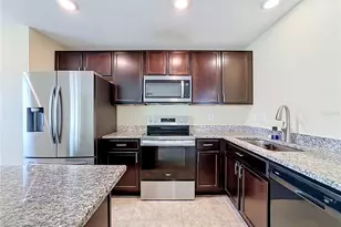 10624 Massimo Dr, Wimauma, FL 33598 - Photo 9