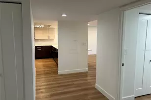 6260 Kipps Colony Ct, Gulfport, FL 33707 - Photo 5