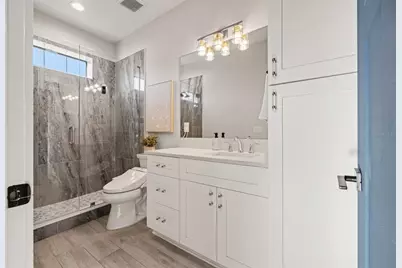 2820 N Central Court, Tampa, FL 33602 - Photo 15