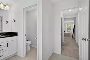 3996 Reflection Dock Dr, Seffner, FL 33584 - Photo 21