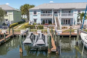 5075 Starfish Dr SE, Saint Petersburg, FL 33705 - Photo 21