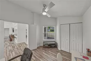 8601 Cottonway Ln, Tampa, FL 33635 - Photo 41