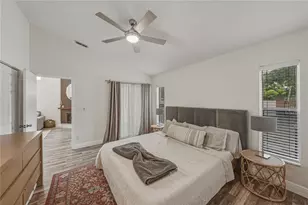 8601 Cottonway Ln, Tampa, FL 33635 - Photo 27