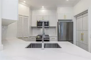 2199 Chianti Pl, Palm Harbor, FL 34683 - Photo 9