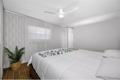 2212 NE Coachman Road, Clearwater, FL 33765 - Photo 37