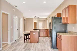 9116 Mountain Camellia Ln, Riverview, FL 33578 - Photo 17