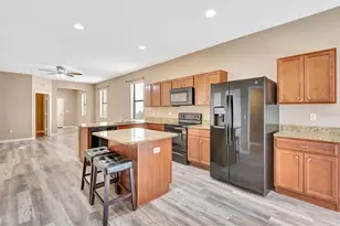 9116 Mountain Camellia Ln, Riverview, FL 33578 - Photo 15