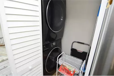 8613 Mallard Reserve Drive #202, Tampa, FL 33614 - Photo 9